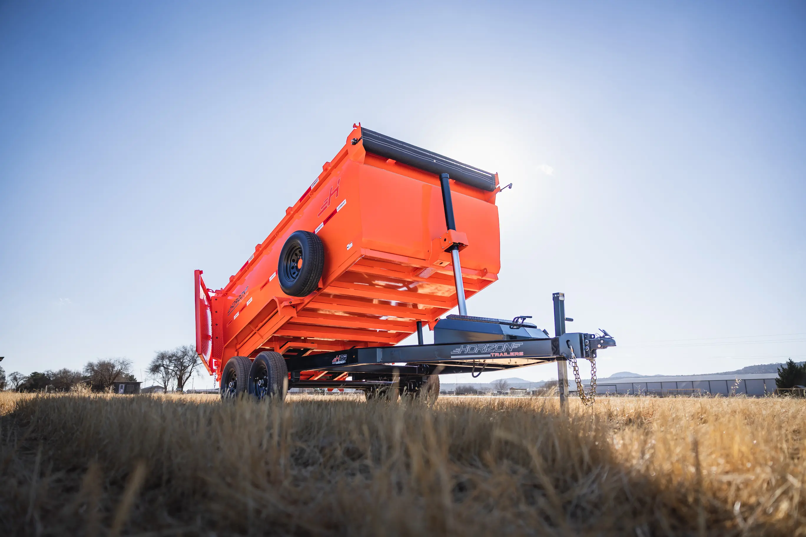 horizon trailers img